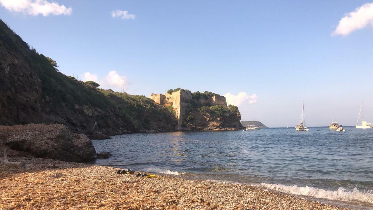 Case Dei Limoni Sul Mare Capoliveri  Dış mekan fotoğraf